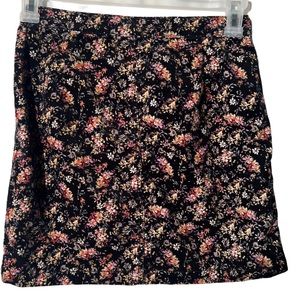 NWT| Mossimo Supply Company|Black Flower Mini Skirt| Size:0|